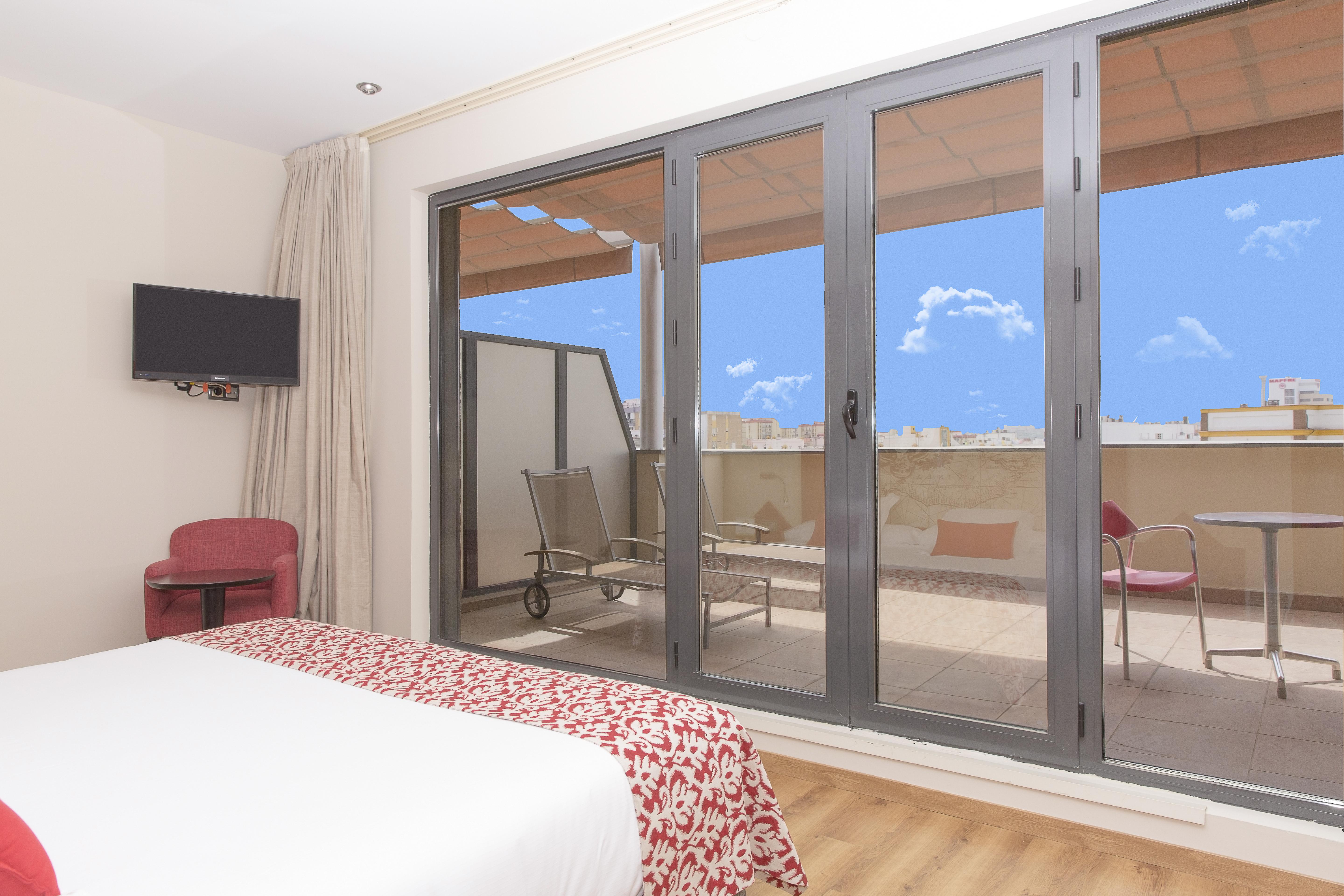 Ribera De Triana Hotel — Photos 1